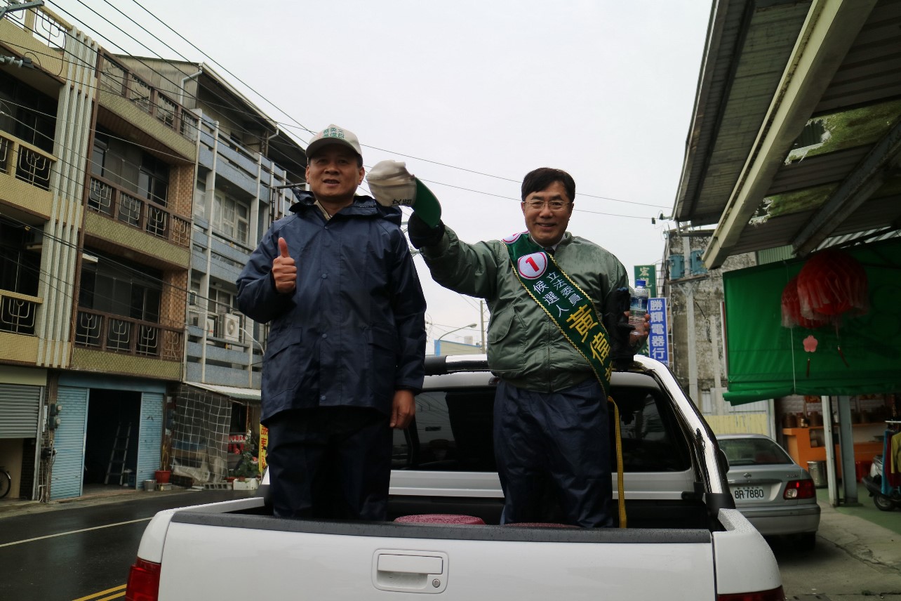 選戰倒數三天　黃偉哲籲青年返鄉投票