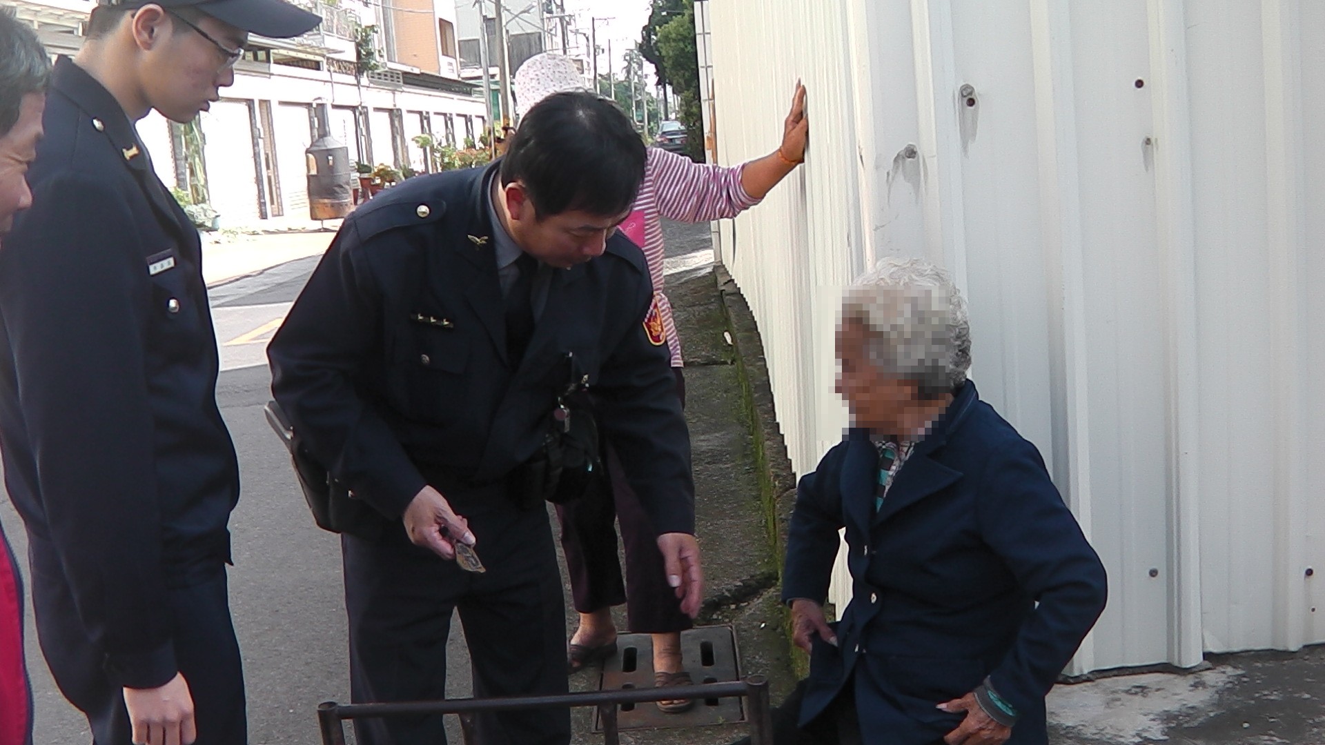 失智婦只對名字有反應　警聯繫找到家屬