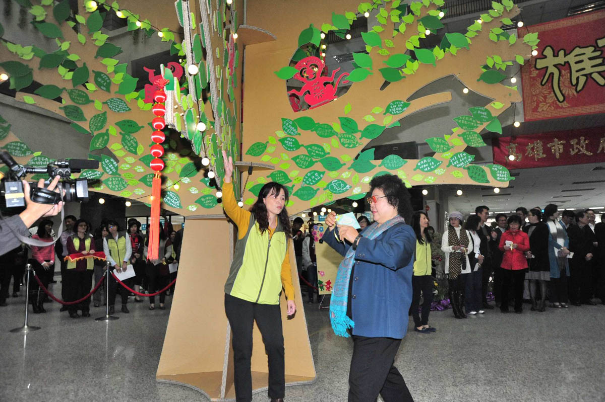 為震災祈福 陳菊:盼市府團隊不忘初衷