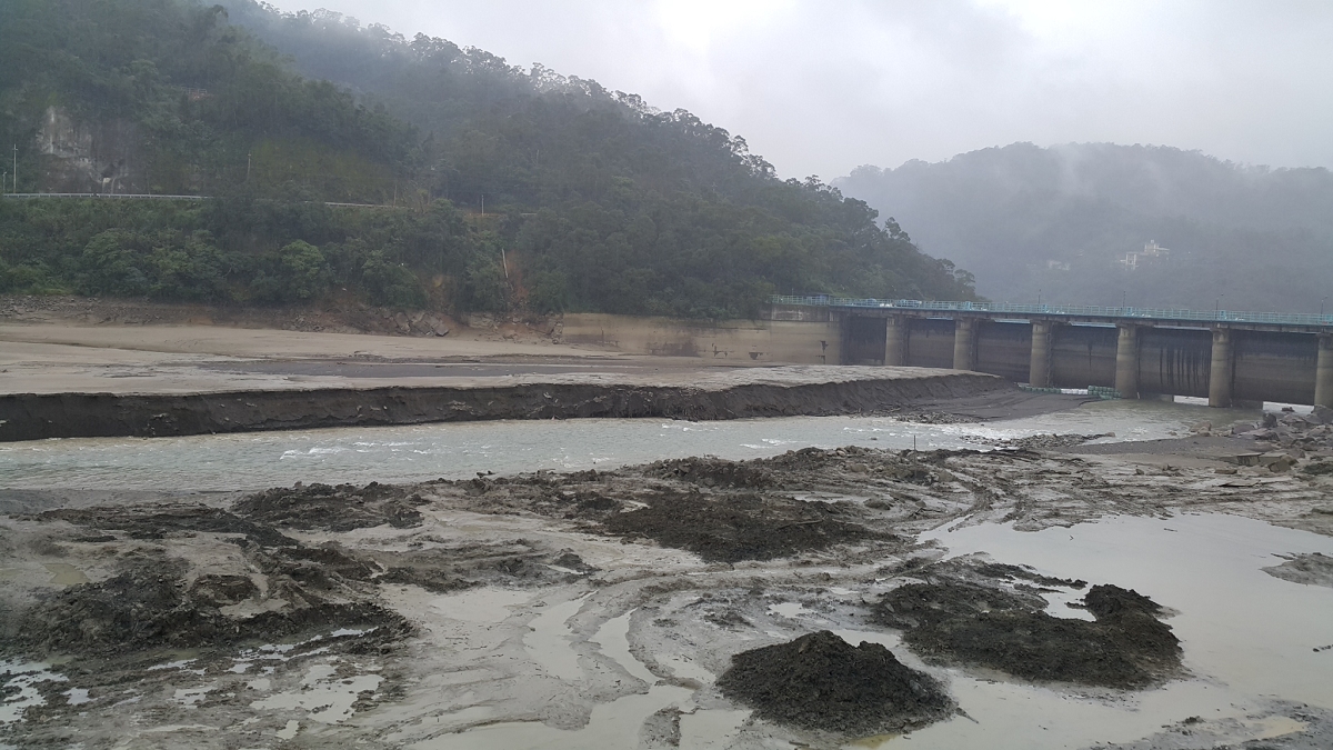 新店直潭壩泥沙淤積嚴重　陳永福痛批如何蓄水