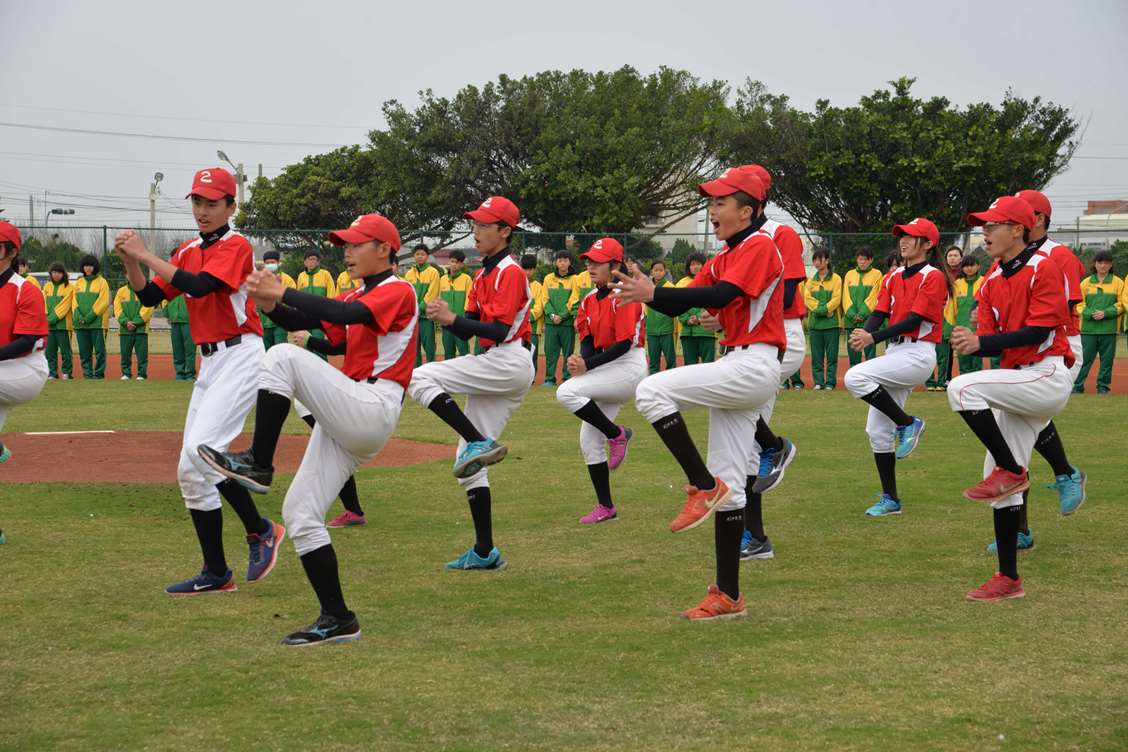 四湖國中慢壘隊連三年奪冠　李進勇祝賀嘉勉