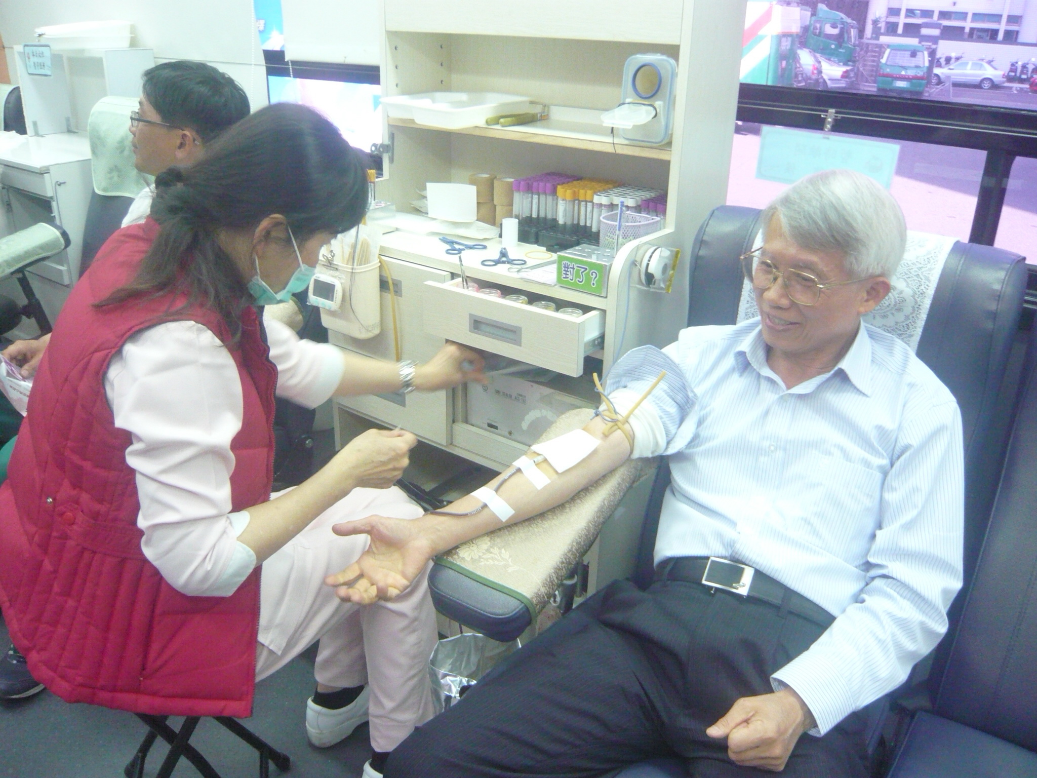 中華郵政慶120周年　台南郵局加辦捐血活動響應公益