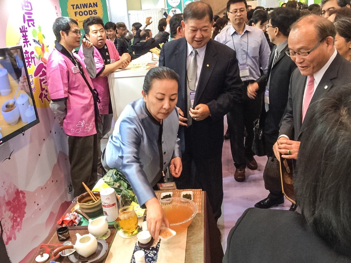 張花冠赴日參加東京食品展　賣力行銷嘉義物產