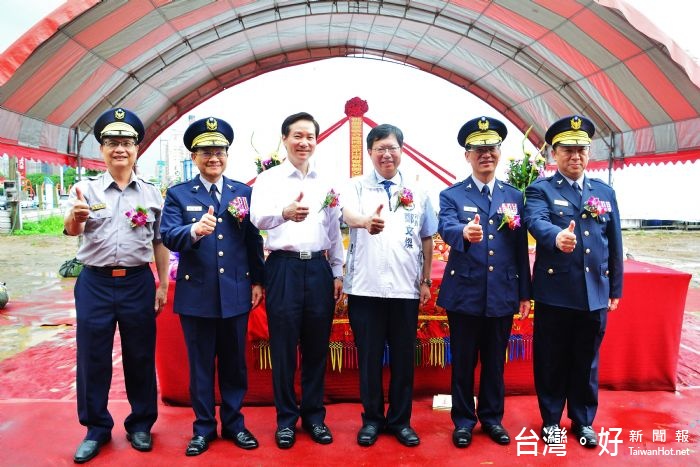 同安派出所基地有318坪,用地取得3億1,634萬元、建築經費1億2,500萬元。
