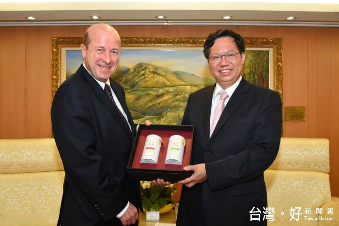 法國空中巴士集團拜會 鄭市長:台灣零組件工業強大,可支持航太產業發展 。