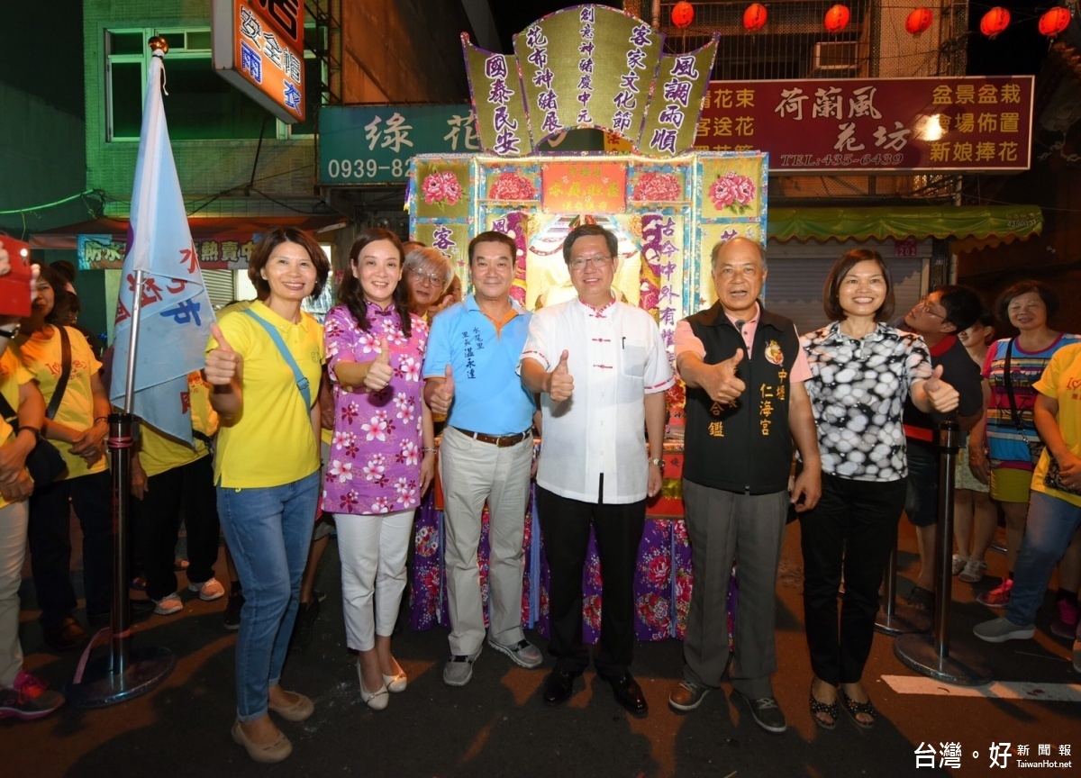 鄭市長表示,今年中壢區慶讚中元活動熱鬧非凡,明年市府將舉行環保神豬大賽。