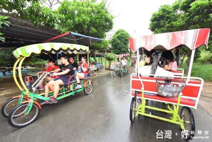 鄭市長表示,新屋的自行車輛有16,000輛,歡迎大家來海邊體驗客庄農村及新屋綠色隧道的風情。