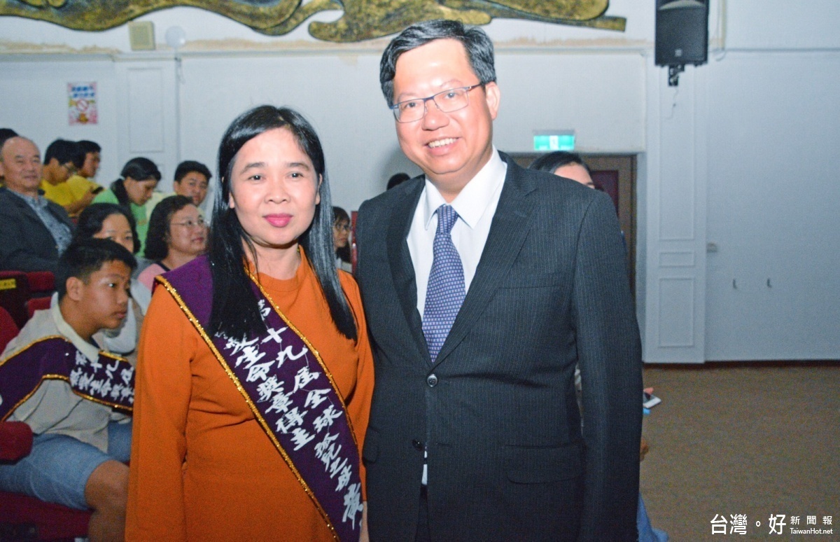 鄭市長表示,受獎人生命故事的感動,讓人看到他們是生命的主人,並激發生命的無限潛能。