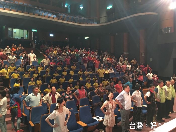 「我愛阿嬤妮-關懷失智症長者暨自我管理」舞台劇,讓市民共同來關心身邊失智症長者。