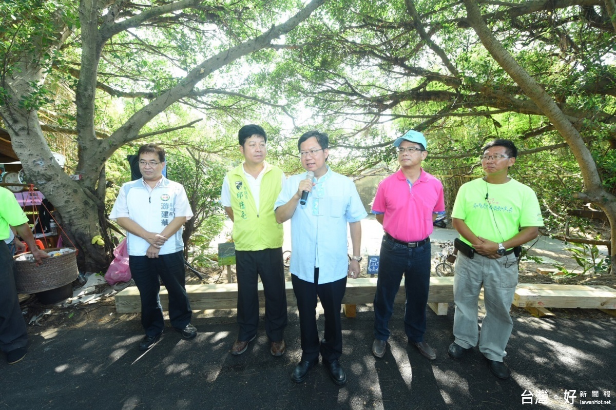 鄭市長表示，「牽罟」代表漁民傳統合作精神，漁獲上岸後，再料理「牽罟飯」一起享用，相當有意思。