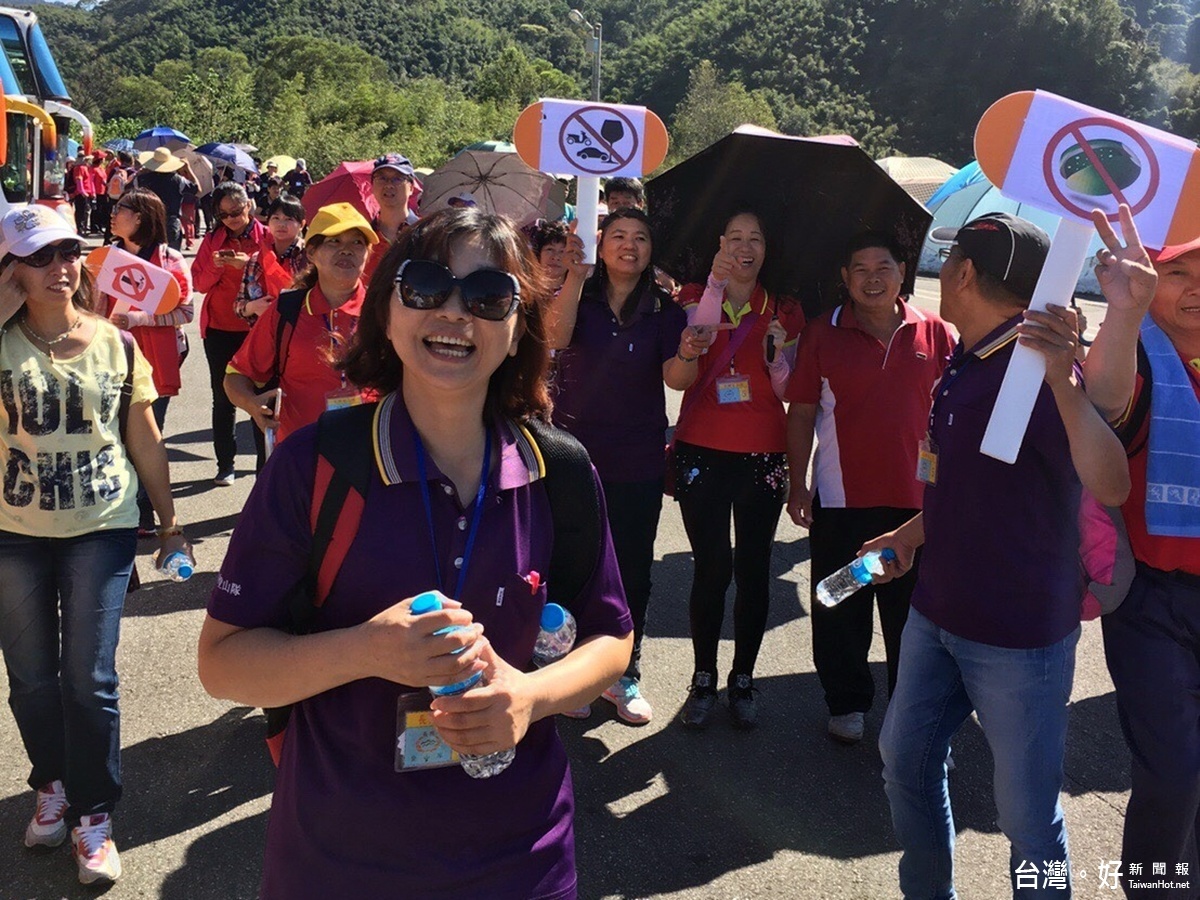 敏盛醫院與登山健康協會在桃園市復興區舉辦健走宣導健康
