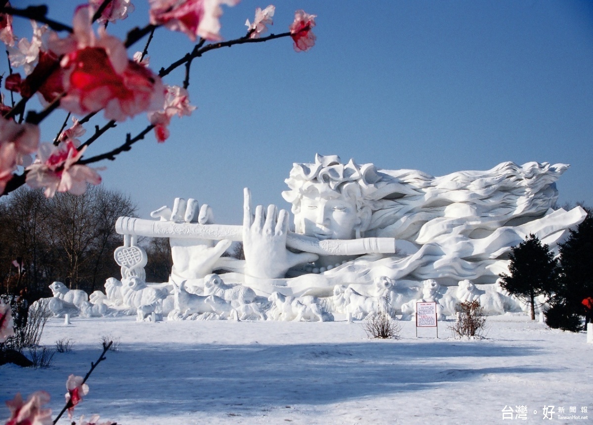哈爾濱國際冰雪節是中國東北名聞中外的雪雕藝術節。(圖/喜鴻假期提供)