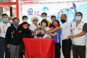 嘉義市大業國中今天舉行校園藝術「Adventure愛凡球」啟用典禮／嘉義市府提供