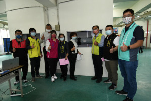 加強民權市場防震功能的阻尼器工程（中）也提前完工有關市場補強工程全部竣工林世賢市長等人大聲喊讚！圖／彰化市公所提供