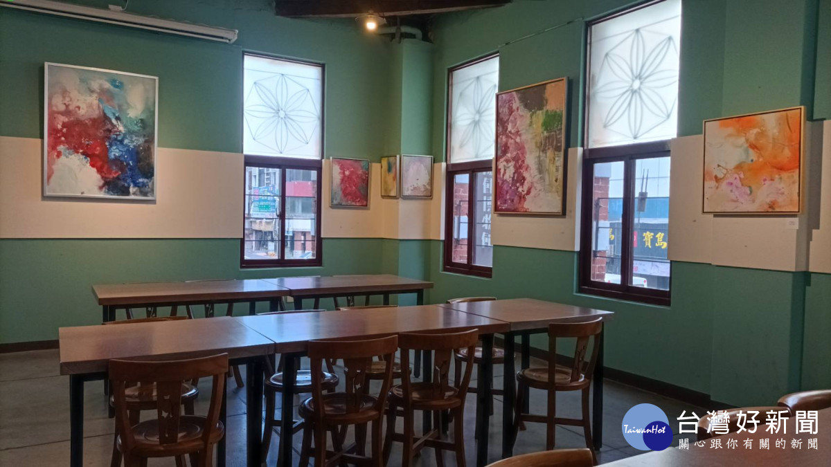 朱先仙首次個展「柯夢波丹」在「全安堂」台灣太陽餅博物館