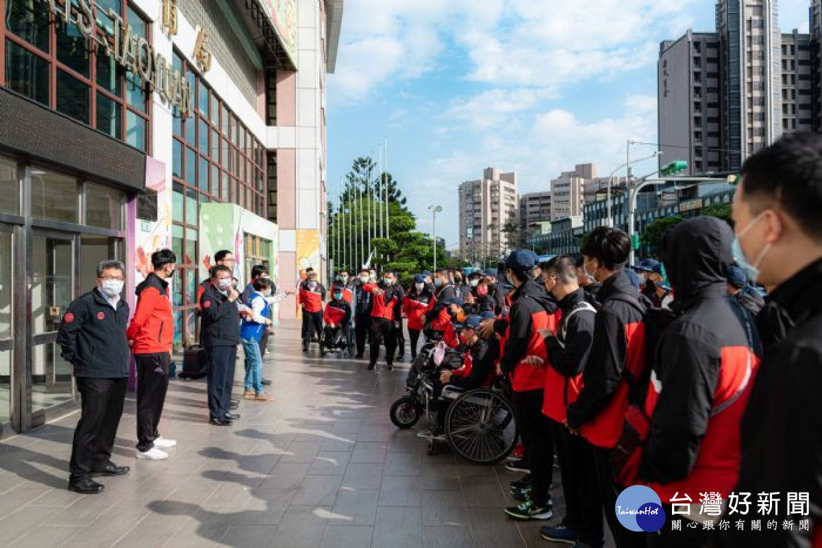 市長期勉選手全力以赴，展現最佳實力。