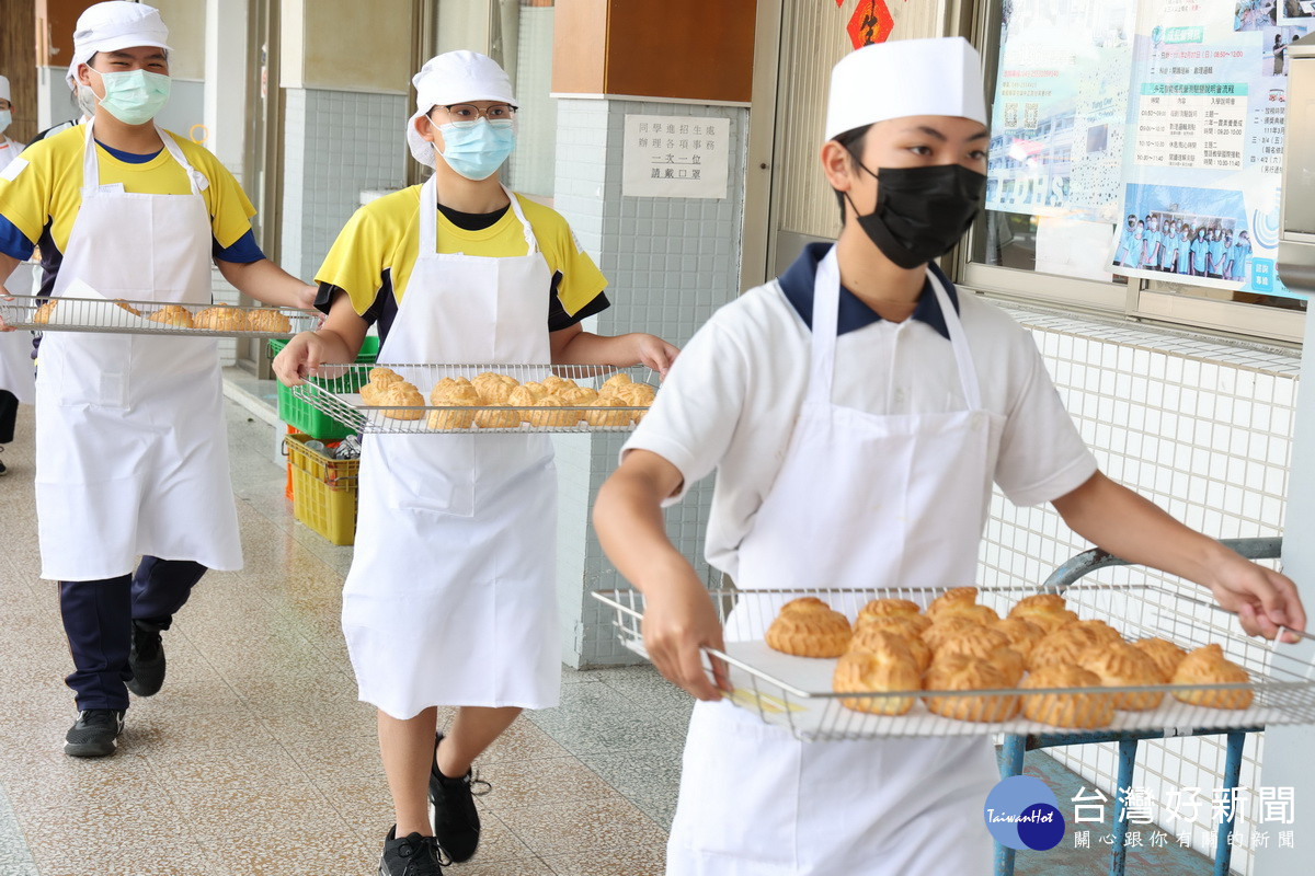 今年有五個職群在同德高中參賽。（縣府提供）