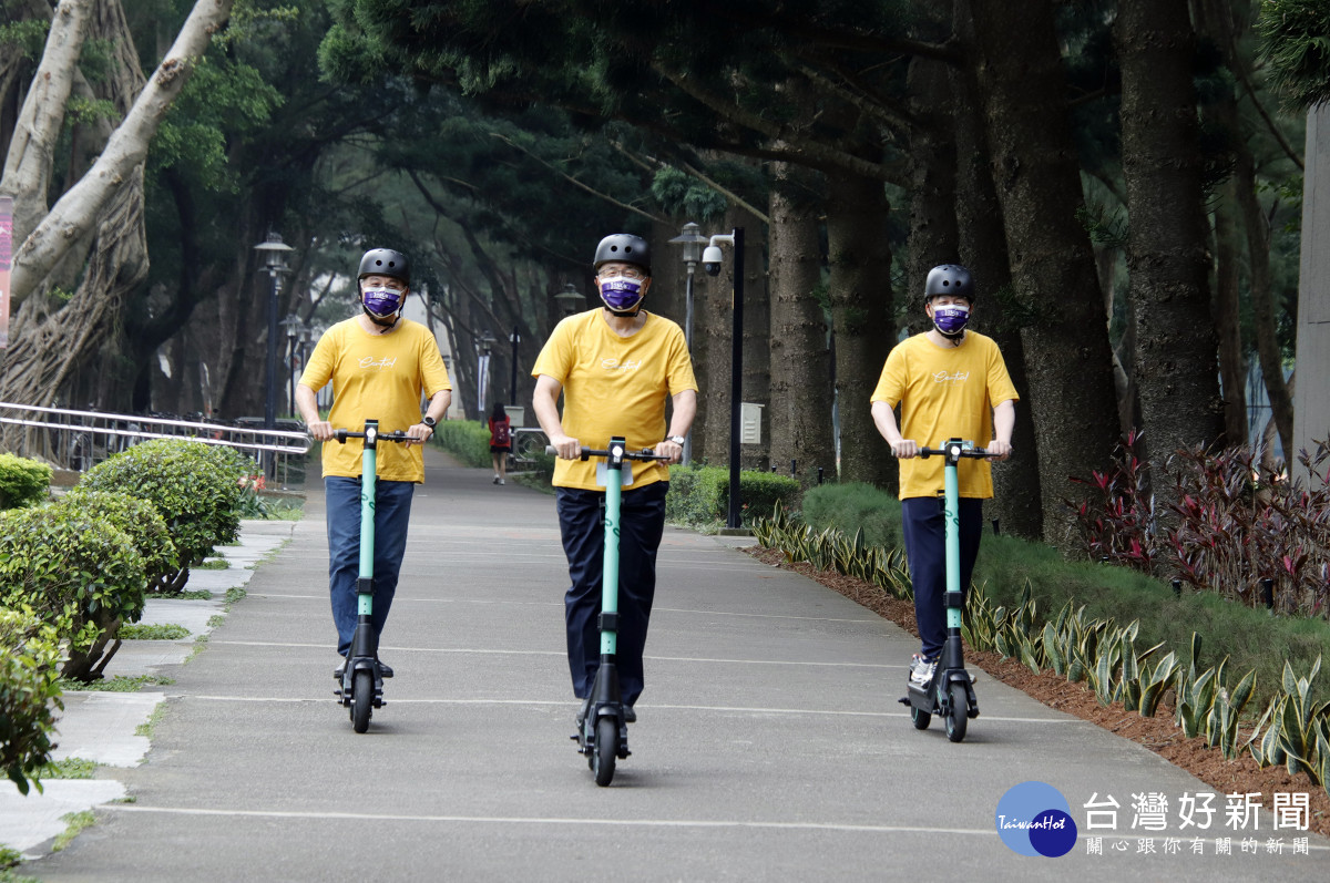 導入電動滑板車與中大日前宣示的ESG目標「2030年達50%校園碳中和，2050年達100% 校園碳中和」一致。<br /><br />
<br /><br />
