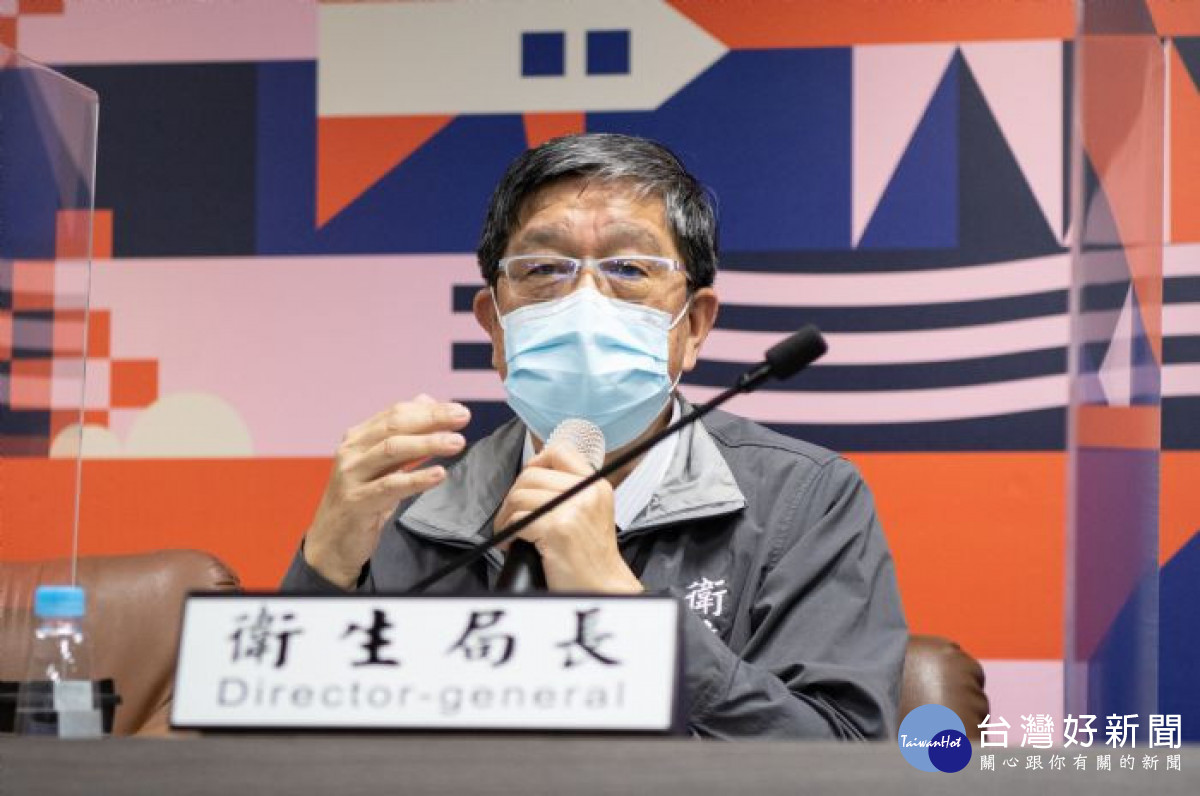 衛生局長王文彥說明醫療院所防疫整備情況。<br />
