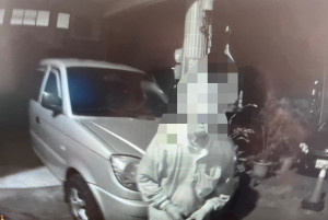 斗南警分局員警將唐氏症老翁平安送返家中／警方提供
