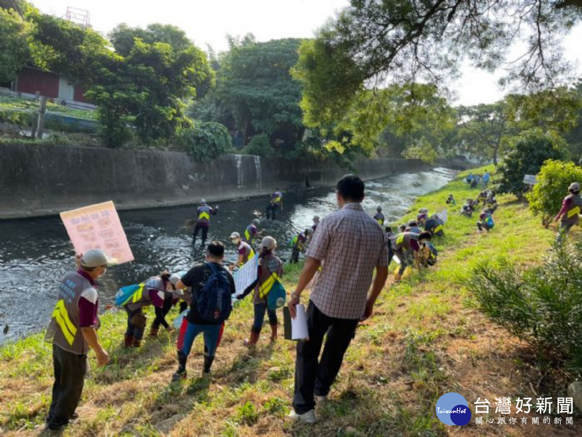 黃墘溪水環境巡守隊，獲評全國優良巡守隊。<br /><br />
<br /><br />
