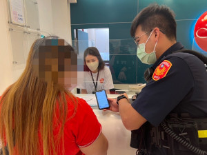 無良詐騙集團連喑啞婦人都要騙，警及時阻止「假借貸真詐騙」。