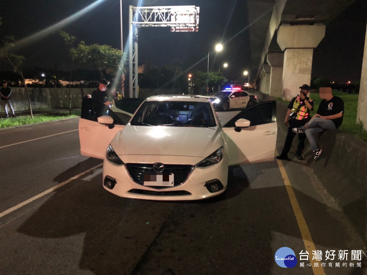 楊梅警分局展現防制飆車及街頭逞凶、滋事騷擾之決心，維護民眾交通安全及居住安寧。