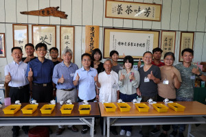 文化局主辦的傳統手工製茶讓學員受益良多。（縣府提供）