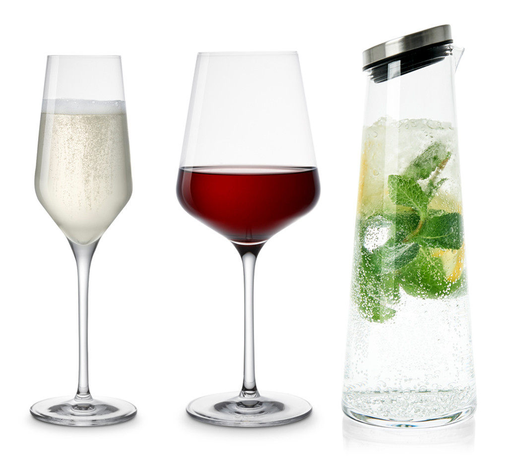 (左)光彩香檳杯/一組2入、(中)光彩紅酒杯/一組2入、(右)光彩玻璃水瓶1.1L/單入。(圖/POYA寶雅提供)
