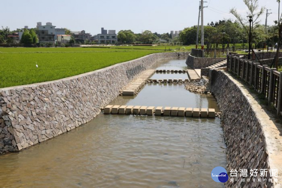 龍潭大池水體環教園區，再奪全國水環境大賞有氧淨化獎。<br />
<br />
