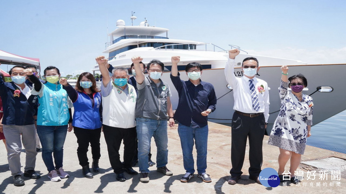 ▲陳其邁認為此次簽約為北高雄一大喜事，更是地方繁榮海洋產業的重要里程碑。（圖／記者 許高祥 翻攝）