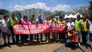 水里鄉公所攜手南投地檢署玩水節宣導反賄選。（記者吳素珍攝）