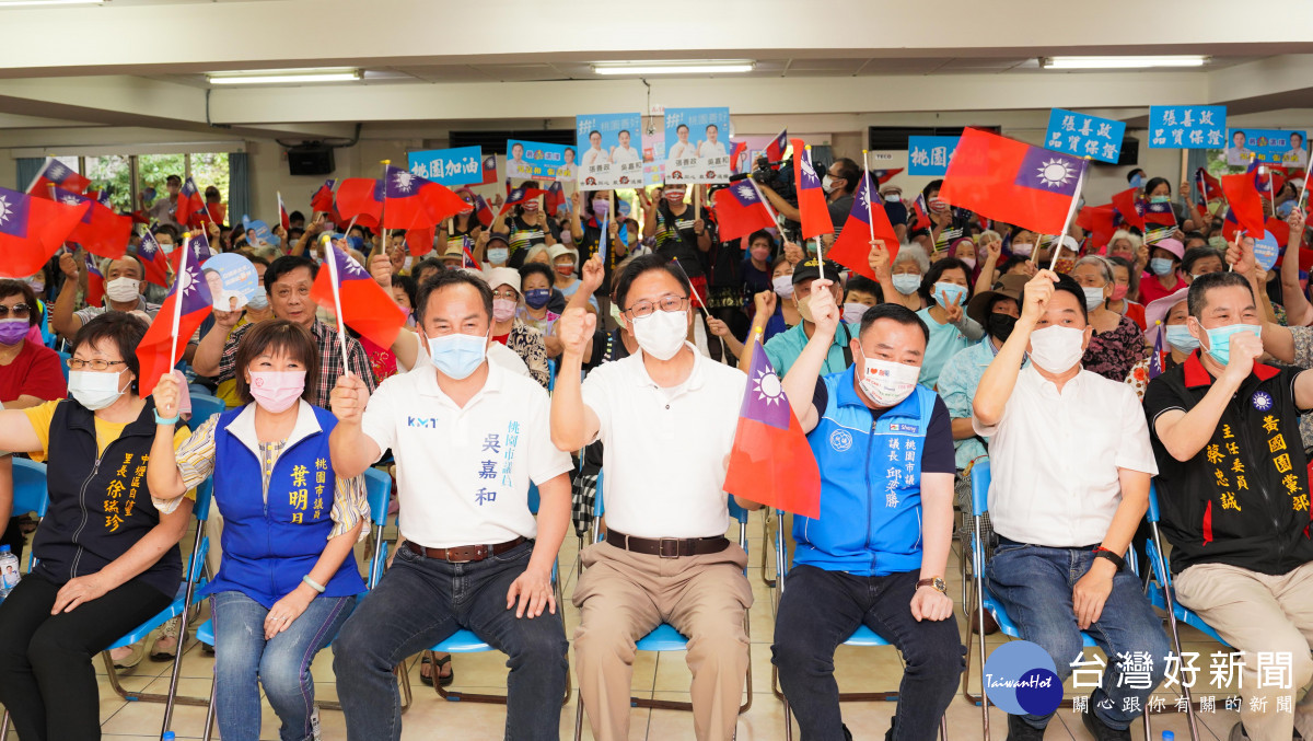 攜手議長邱奕勝前進眷村　  張善政：桃園就是我家