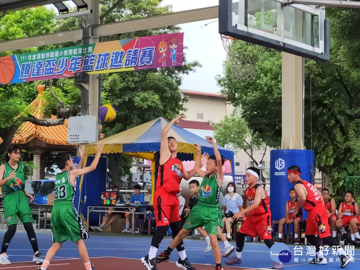 「111年度潭雅神區國小校際籃球比賽-騰達盃少年籃球邀請賽」於台中大雅熱血開打。