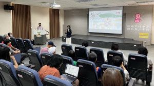▲高市府與社團法人中華社會福利聯合勸募協會合作辦理「112年度幸福發芽-微型扶植補助專案」說明會。（圖／記者 許高祥 翻攝）
