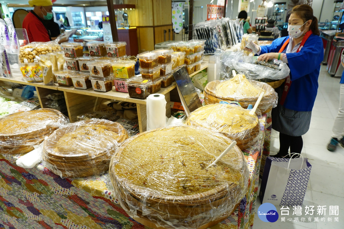 豐原太平洋百貨日本展彙集日本江戶時期經貿繁盛，物產豐饒的榮景精華。