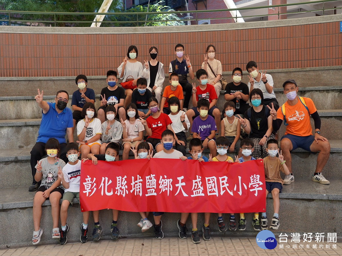 大葉大手攜小手　與在地小學合作推動英語、環境教育向下扎根