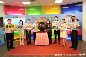 雲林縣智慧校園親師平台3.0，終在這學年度導入全縣國中、小等187所學校/圖取自縣長張麗善臉書，李光揚翻攝