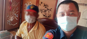 雲林縣台西警分局飛沙派出所巡佐王安順熱心公益，多次協助貧困家庭申請補助，幫助弱勢尋求支援／警方提供