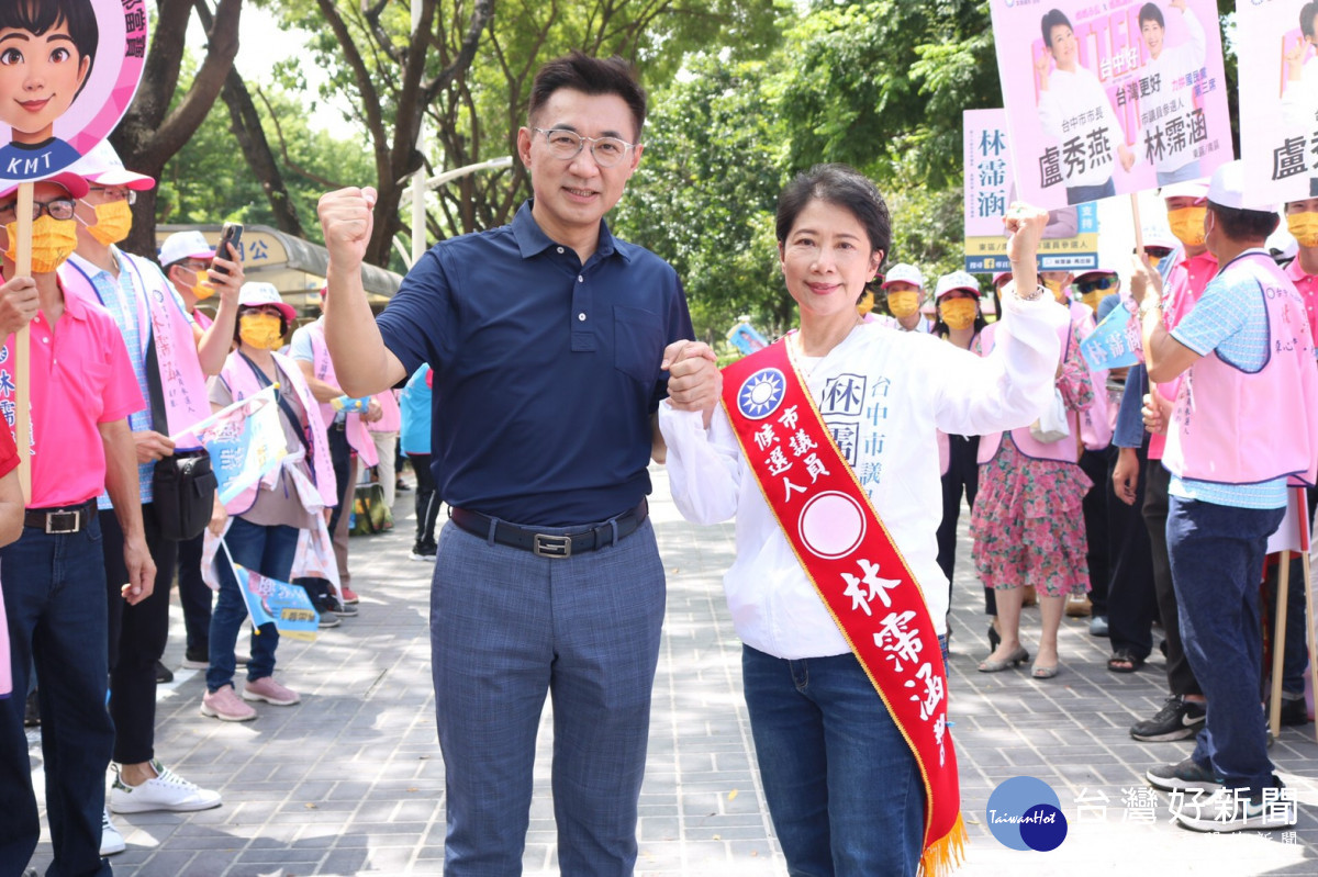 立委江啟臣為從政資歷最豐富的「新人」 林霈涵加油