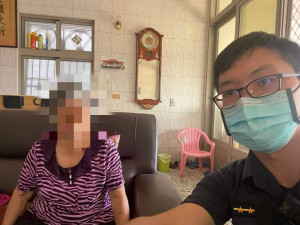 臺西警分局東勢分駐所警員潘建嘉得知轄內有弱勢民眾林女急需救助，立即向慈善機構申請馬上關懷協助／警方提供