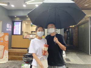 環保局自8月19日起推出「盒你『義』起夜市 I do」活動，希望逛夜市的民眾共同參與，從源頭達到垃圾減量／嘉義市府提供