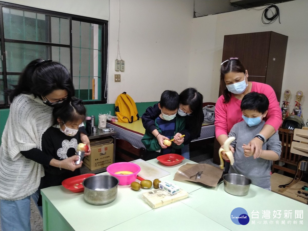 針對學生個別差異量身設計適合的教學項目,發展出各校多元的課程