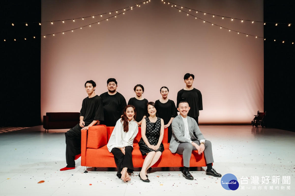 台中國家歌劇院駐館藝術家楊乃璇《Je suis en forme》我的老派，我的派對，9/23-25演出3場，每場邀請160位觀眾參與。（圖／台中國家歌劇院）