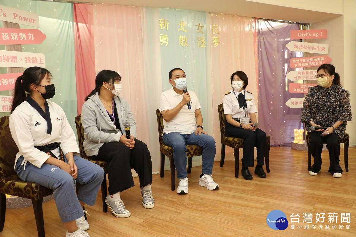 2022臺灣女孩日　長榮正機師李信燕分享翱翔天空夢想