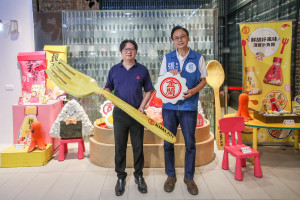 國民黨桃園市長參選人張善政參訪金蘭醬油博物館同時提出觀光政見。