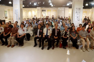 中國書法學會首在南投文化局展出佳賓雲集。（記者扶小萍攝）