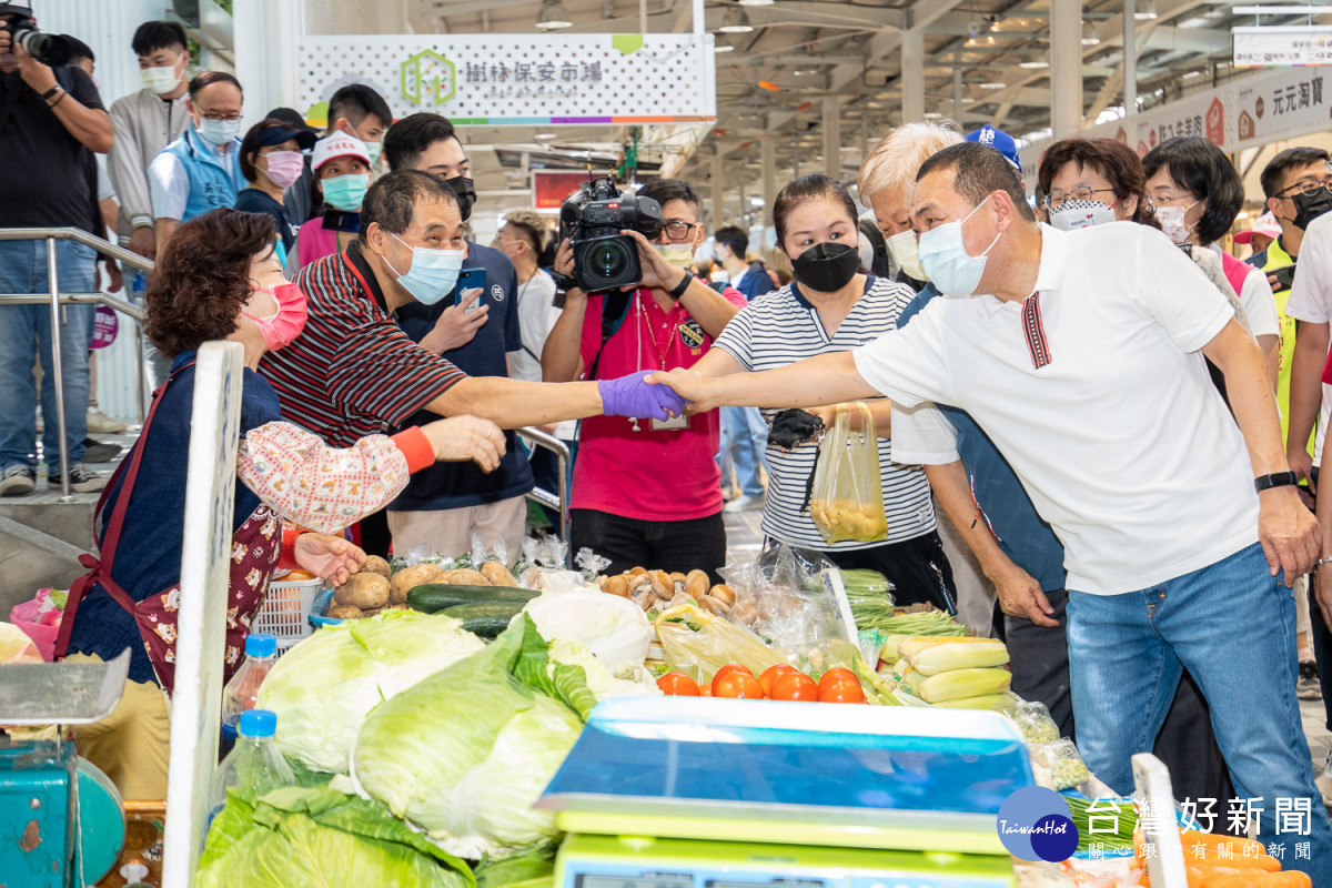 樹林保安市場重新開幕　侯友宜見證首座全日型現代化市場落成