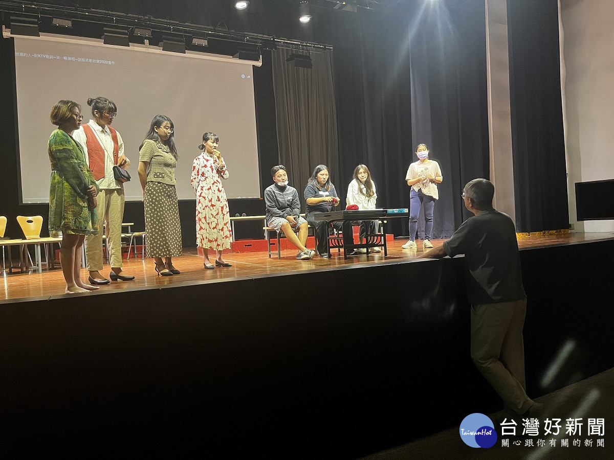 大葉舞台劇公演「帶我去看魚」　透過現場與影像的對話帶給觀眾不一樣的感受