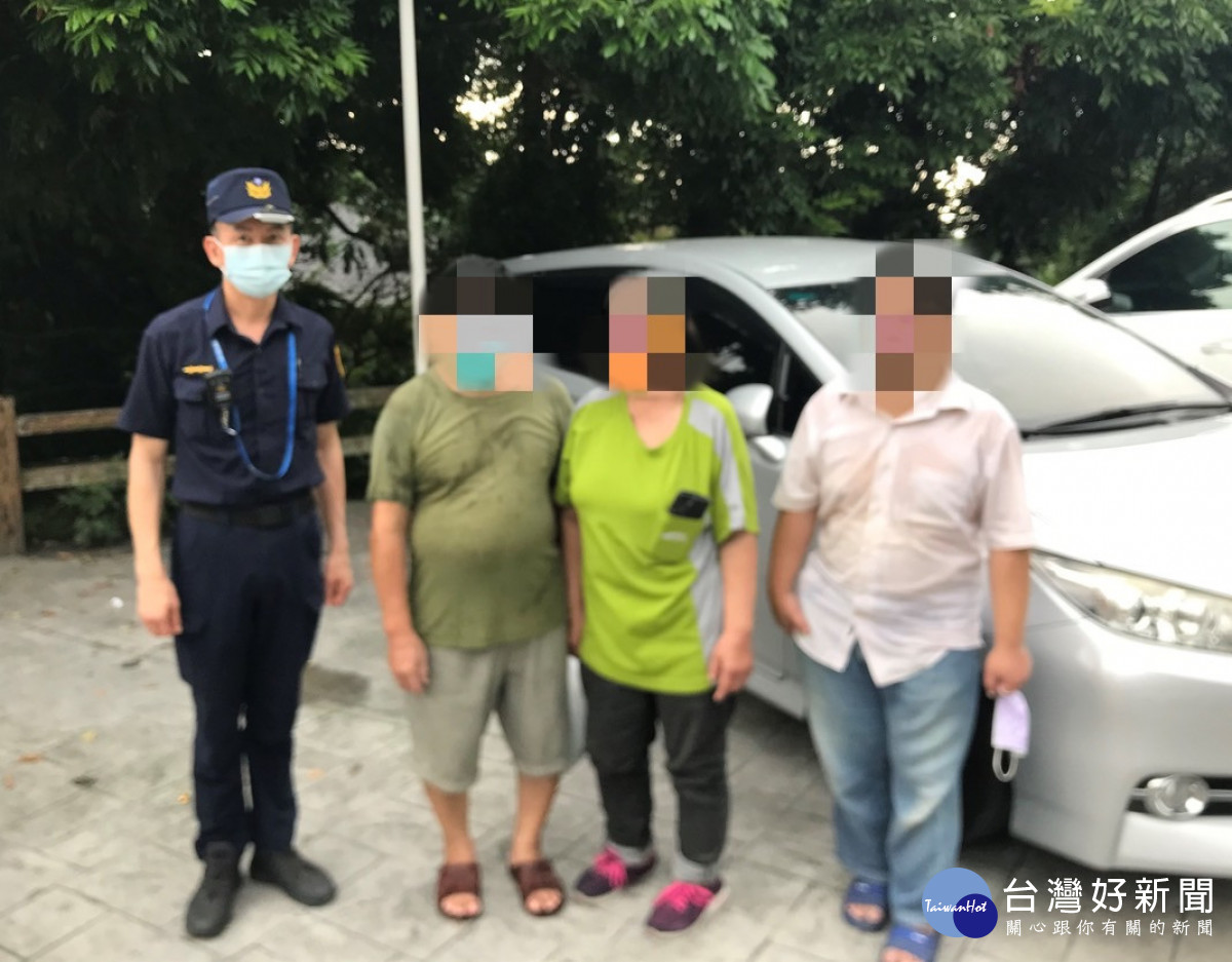 父子登山逾時未歸　警助焦急妻尋獲